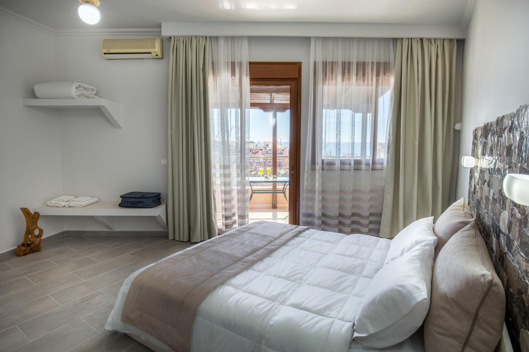 Villa Oasis يميناريا المظهر الخارجي الصورة